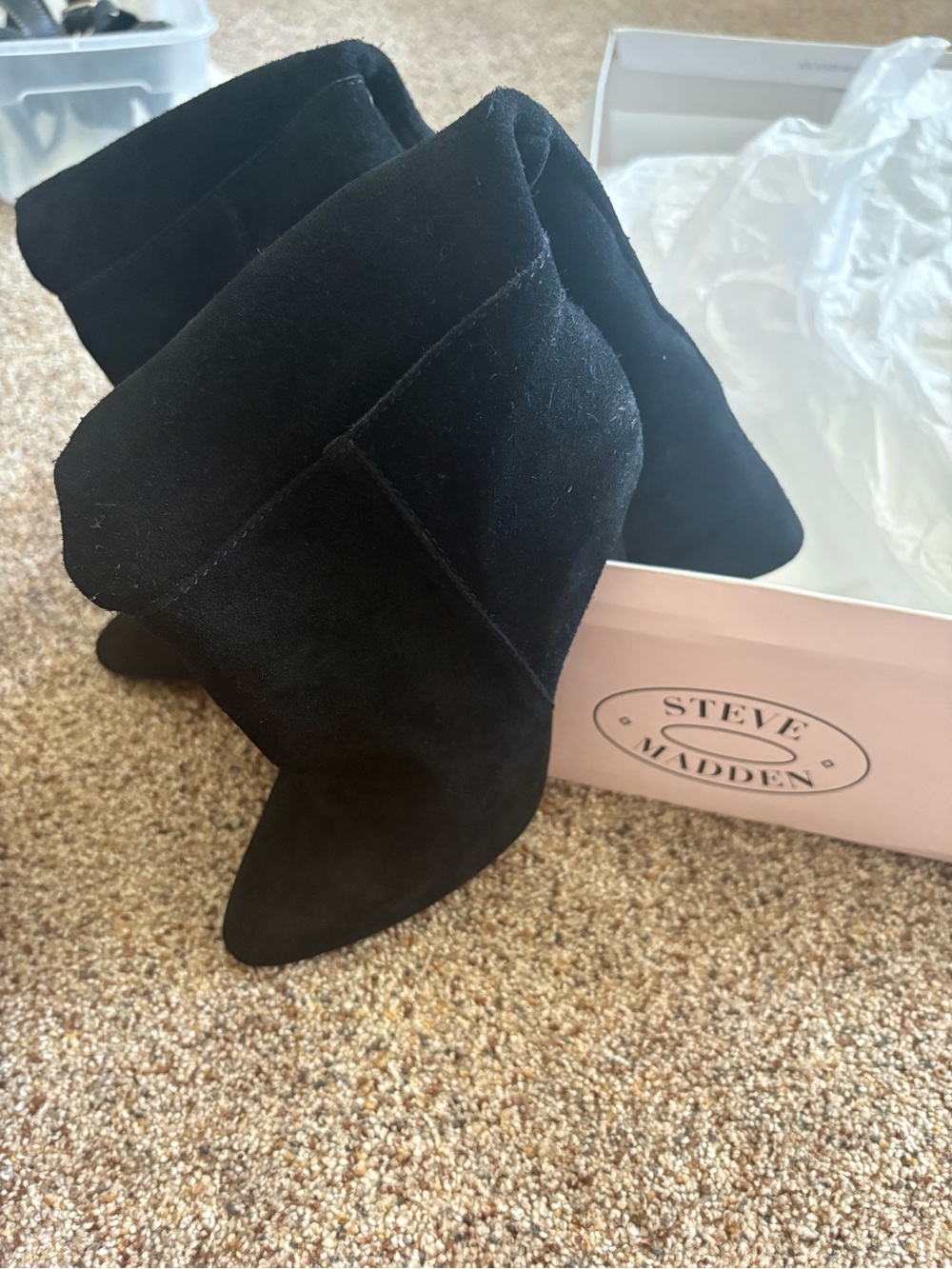 Steve Madden Black slouch, Suede Pointed Toe Boot